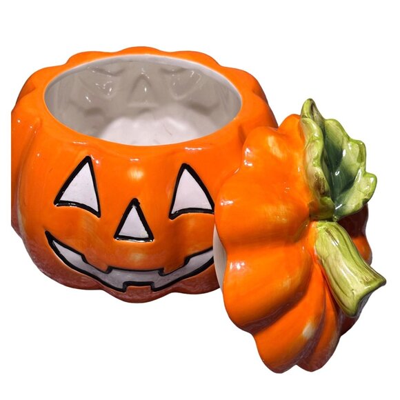 Davids Cookies Pumpkin Cookie Jar With Lid Orange & Green 8.5" Tall 8.5" Wide Ha - Picture 2 of 6